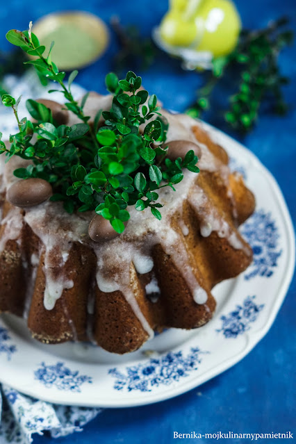 babka, wielkanoc, matcha, herbata, ciasto, bernika, swieta, kulinarny pamietnik