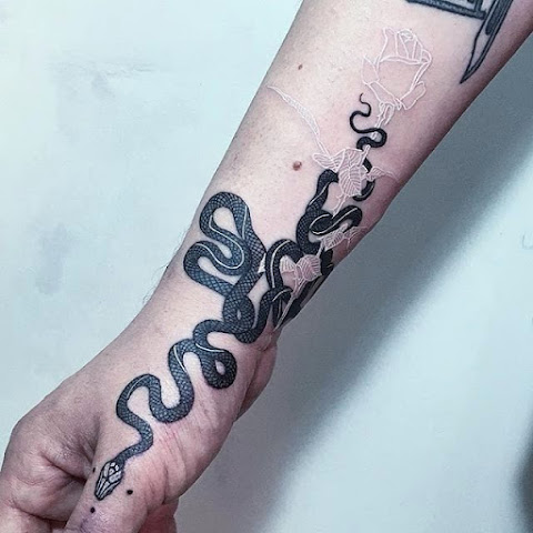 Mirko Sata: The Rise of Another Genius White Ink Tattooer