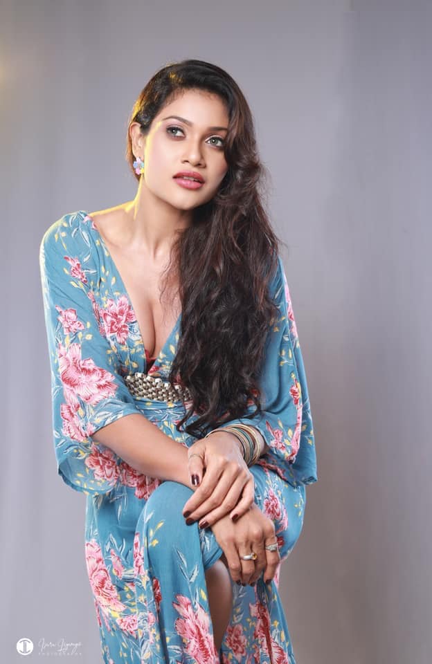 Chulakshi Ranathunga Hot Photos