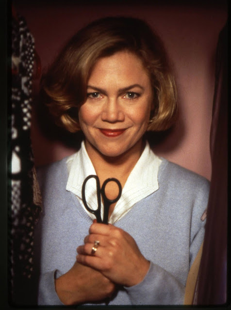 Kathleen Turner Profile pictures, Dp Images