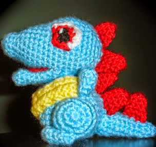 http://translate.googleusercontent.com/translate_c?depth=1&hl=es&rurl=translate.google.es&sl=en&tl=es&u=http://freepatternsbyh.blogspot.com.es/2014/08/totodile-pokemon-pattern.html&usg=ALkJrhjPbmazez4VasVXYXZwXjDOYV-iSA