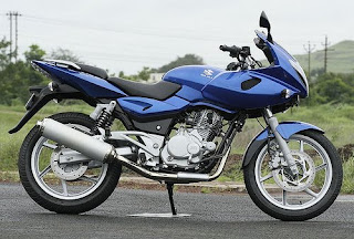 bajaj pulsar 220cc bikes