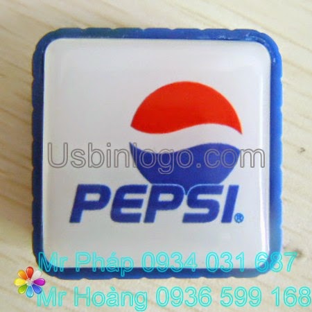 Nha cung cap qua tang usb Nguyen Thieu in logo khac laser in uv usb qua tang doanh nghiep