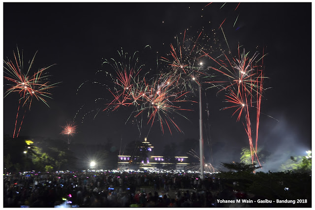 Happy New Year 2018, Pesta Kembang Api Di Gasibu - Bandung