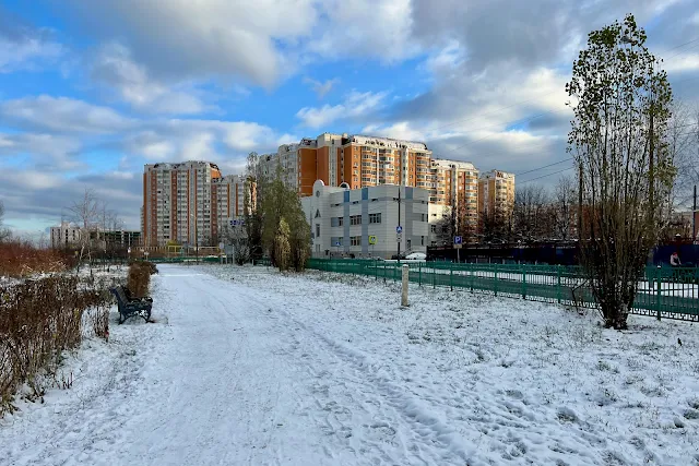 улица Медведева, фитнес-клуб Sportown