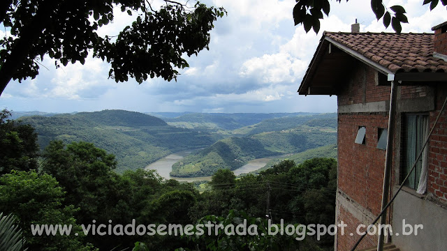 Vista panorâmica do Rio das Antas, Belvedere Ferradura