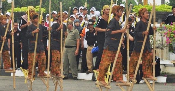 Berita Nganggo Basa Jawa Pamerentah Kudu Temenan Jroning 