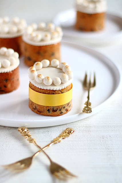 Simnel cakejes