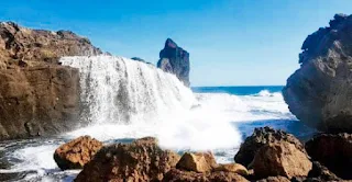 Pantai Nambung