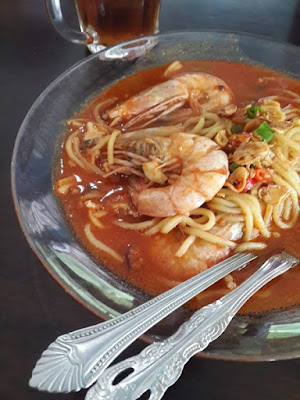 Mee udang yaakob pulau sayak