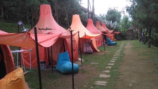 Semalam di Camping Ground The Lodge Maribaya Bandung