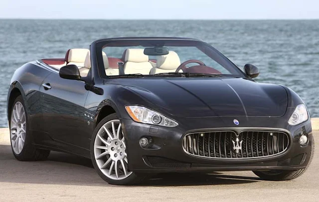 Maserati GranCabrio - Preta