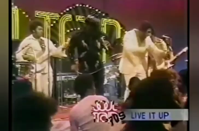 Isley Brothers — Live It Up [LIVE] 🚃 Soul Train Greatest Hits Dec 14 1974