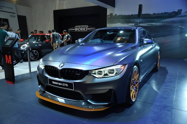 BMW M4 GTS Coupé