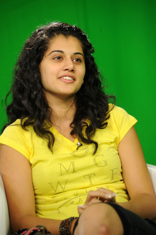 Actress Taapsee Stills Gallery gallery pictures