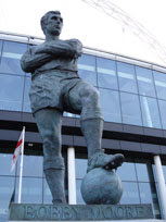 Bobby Moore statue