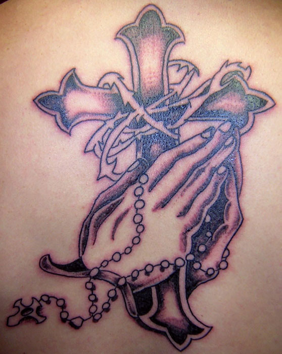 Gothik Cross Tattoo Posted by Derby Dellamadonina at 919 AM