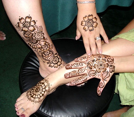 Henna mehendi different types always be used in ceremonies such as marriage