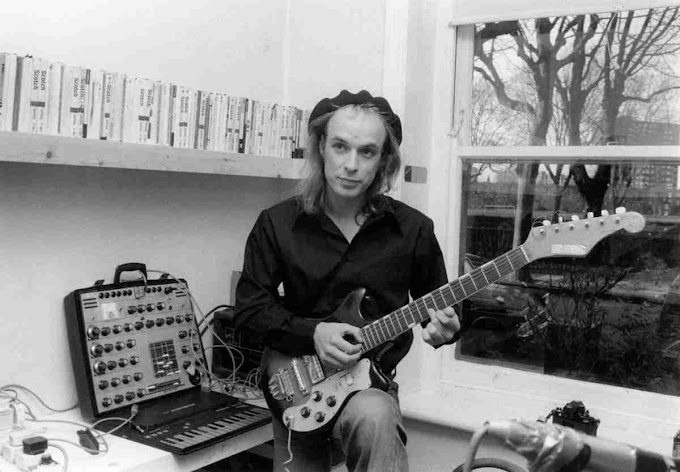 Brian Eno  15 Μαΐου 1948