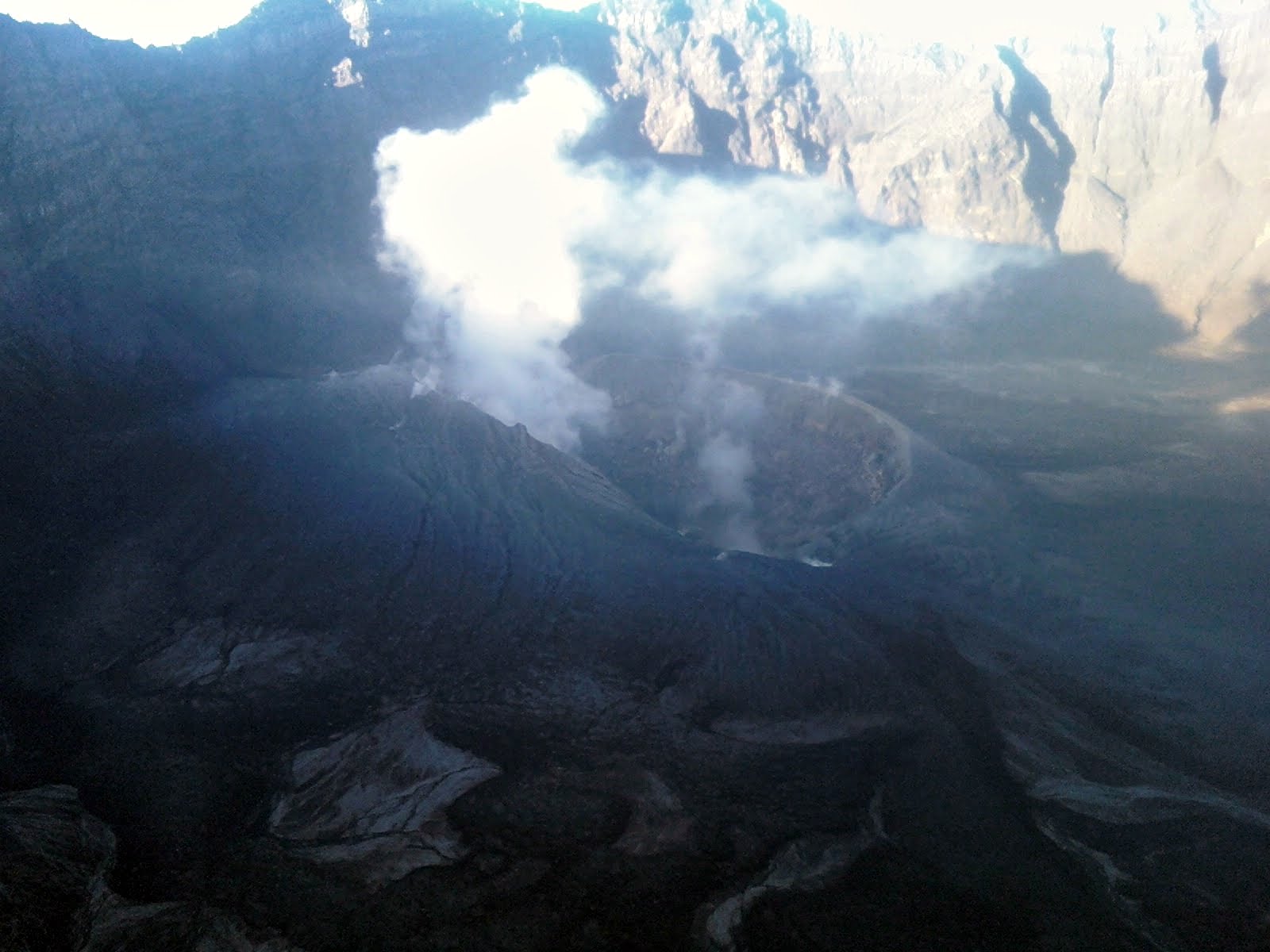  Gambar  Gunung  Tambora Indonesia Ardi La Madi s Blog