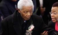 Nelson Mandela Biography | Nelson Mandela Photos