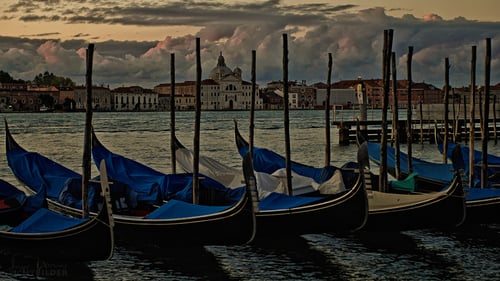 A Venezia... un dicembre rosso shocking 1973 film intero