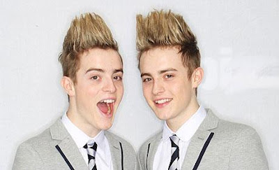 Jedward - Wow Oh Wow Lyrics