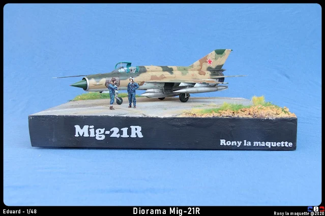 Diorama avec un Mig-21R d'Eduard au 1/48