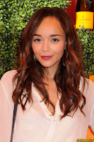 Ashley Madekwe Revenge Actress Photos Gallery 1