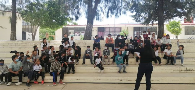 Imparten en Ocoyucan taller sobre "Etiquetas sociales" a niños