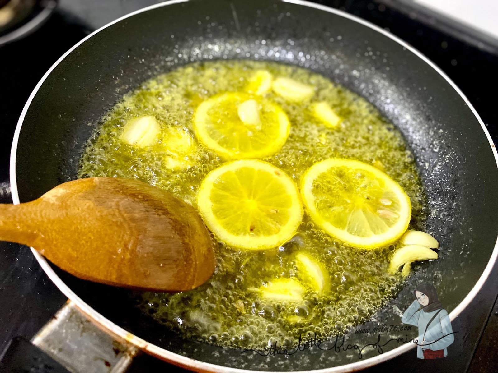RESEPI MUDAH SALMON GRILL LEMON BUTTER SAUCE - Aku Sis Lin
