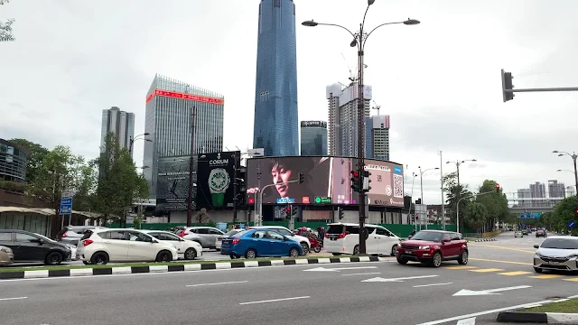 Malaysia KL City Centre Digital Outdoor Advertising Kuala Lumpur Nearby KLCC DOOH Advertising