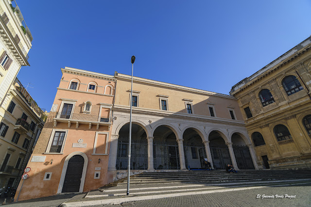 San Pietro in Vincoli, exterior - Roma, por El Guisante Verde Project