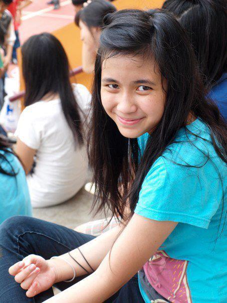 Ashilla Zahrantiara ( Shilla BLINK )