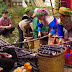 A round Bac Ha market 