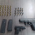 Andaba con dos pistolas y 53 cartuchos de diferentes calibres