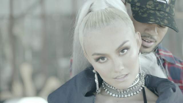 Lirik Lagu Agnez Mo - Nanana dan Terjemahan