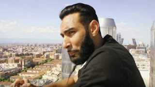 Découvrez la vidéo de Fouiny Story - Épisode 3 (saison 4) - "Fouiny Ibrahimovic"