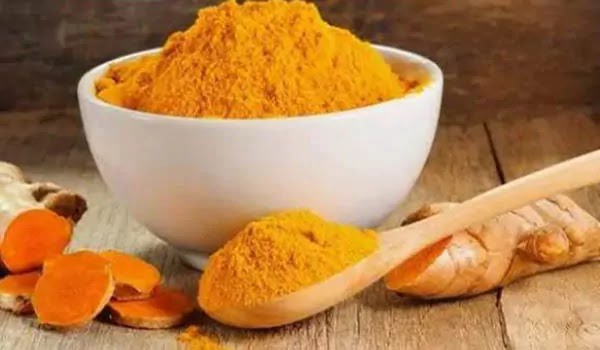 If these five problems are in the body, do not overdose turmeric!  These 5 benefits will give limited quantity of turmeric, turmeric benefits, turmeric anti inflammatory, turmeric benefits for skin, turmeric for weight loss, Not only turmeric milk, turmeric water can also remove these 12 diseases from the body, know the right time to drink