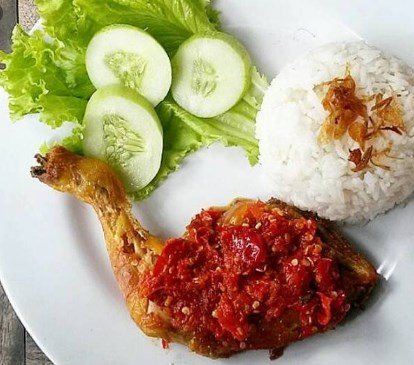 Ayam Penyet