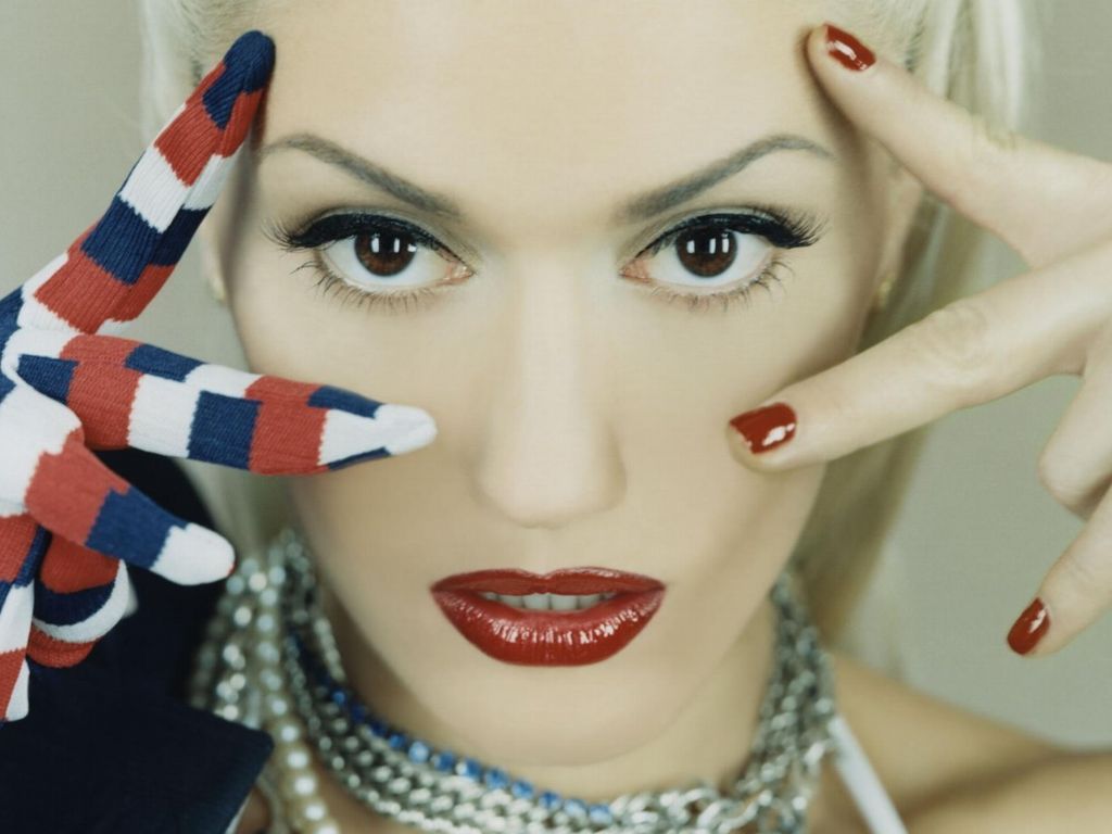 Gwen Stefani Wallpapers