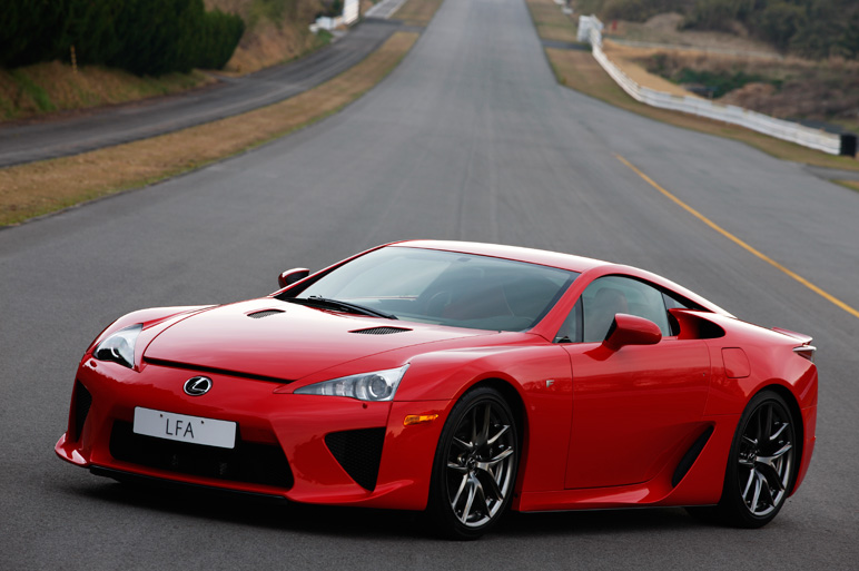 Lexus lfa Red