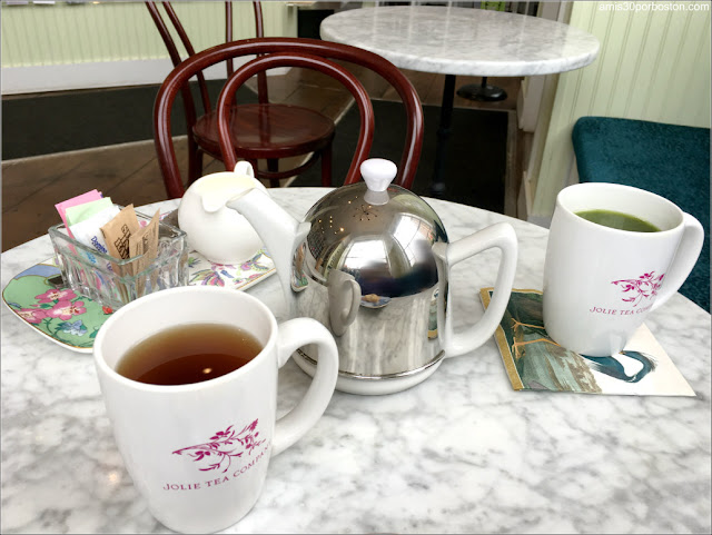 Ruta Gastronómica por Salem: Té en Jolie Tea Company
