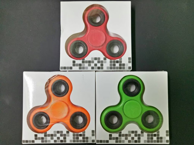 http://danahauses.blogspot.com/2017/11/manfaat-dan-jenis-fidget-hand-spinner.html