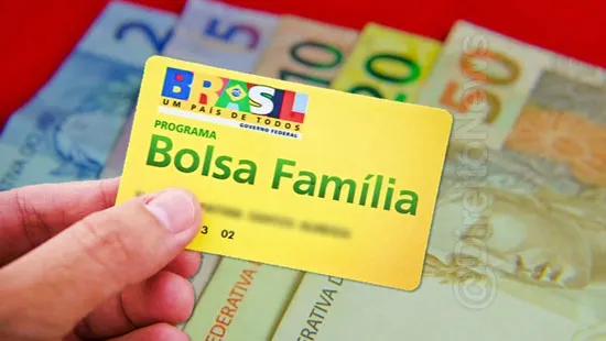 recebe bolsa familia seguro desemprego entenda