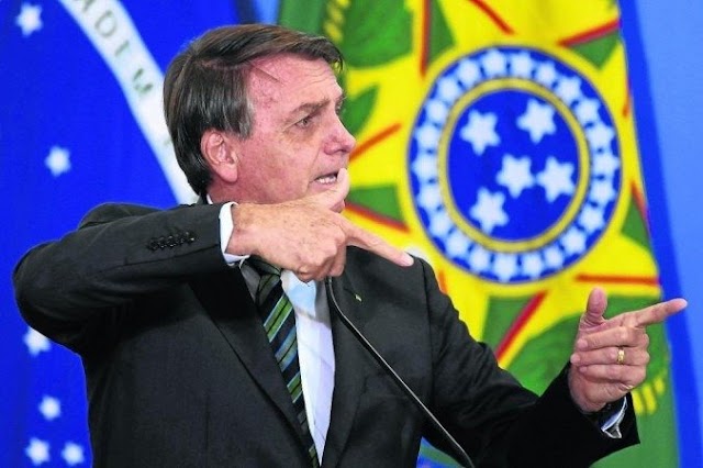 'Vamos meter o dedo na energia elétrica', diz Bolsonaro um dia depois de anunciar troca no comando da Petrobras