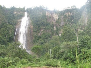 Air terjun Sigura gura