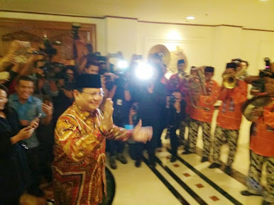 Kunjungan Prabowo Subianto Disambut Alunan Musik Tandjidor Saat Hadiri Acara PIM