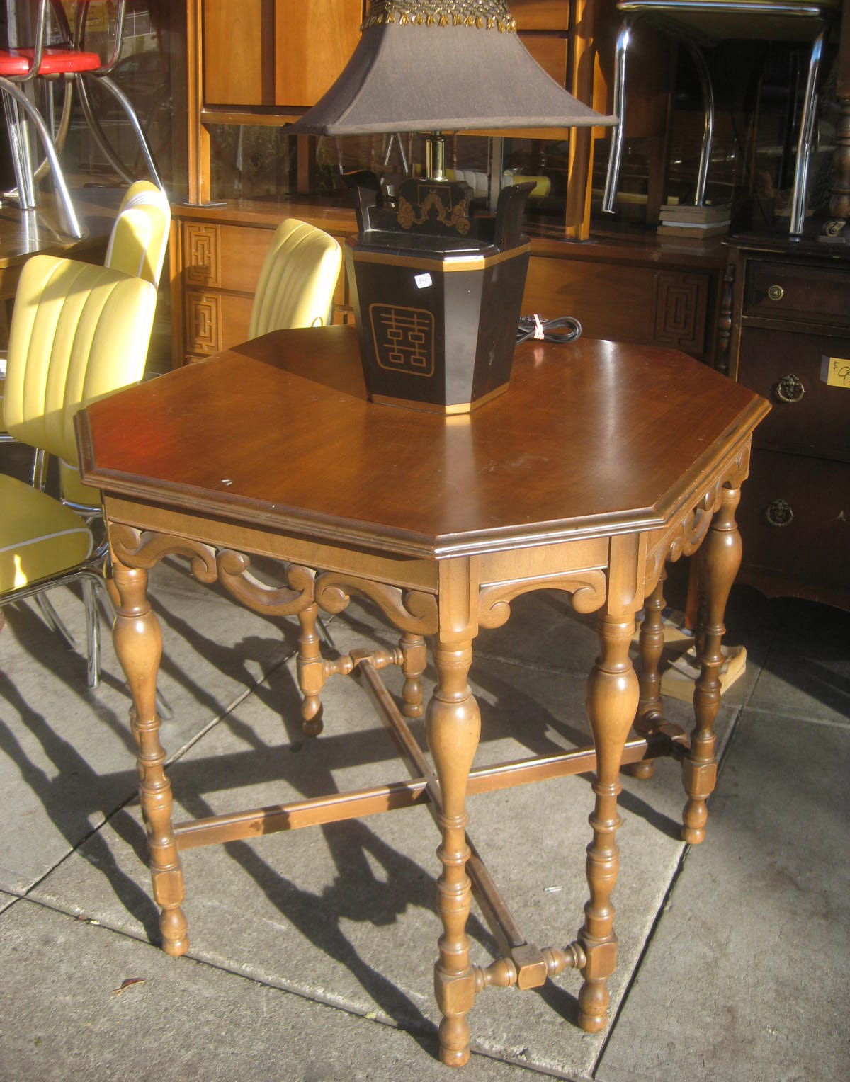 UHURU FURNITURE & COLLECTIBLES: SOLD - Lamp Table - $50