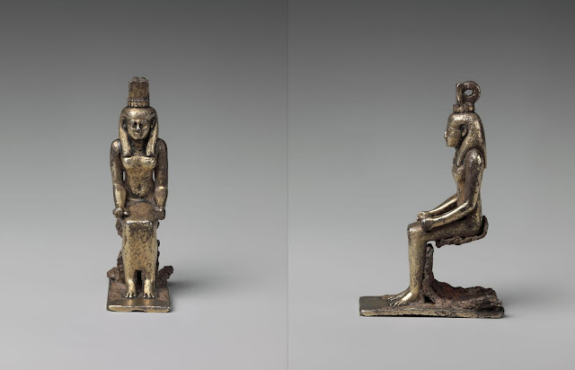 Seated goddess Nephthys, inscribed for Mereskhonsu